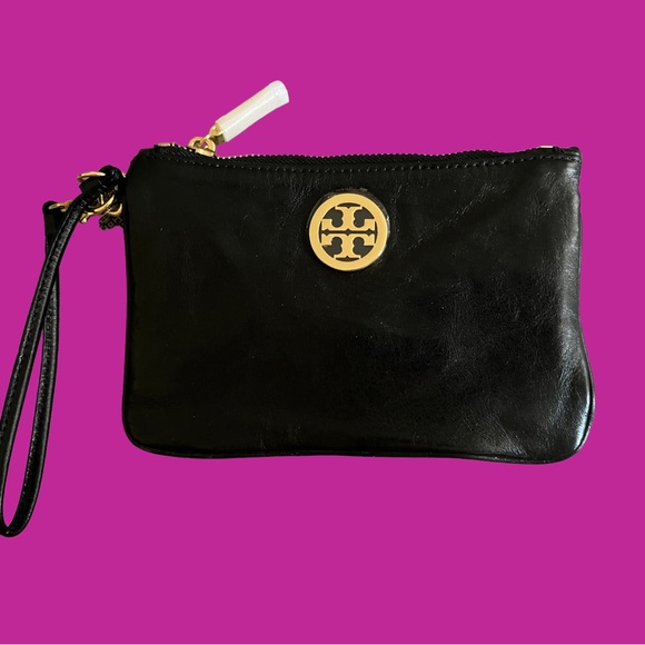 TORY BURCH NEW LEATHER ZIP WRISTLET BAG BLACK CARSON Mother’s Day Gift 🎁 - Picture 5 of 6